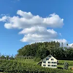 Am Hopfengarten 아파트 *